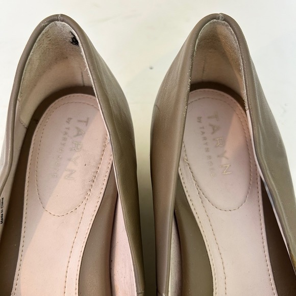 Taryn Rose Bridget Taupe Leather Block Heel Pumps Metallic Rose Cap Toe 39 / 8.5 - Picture 4 of 9